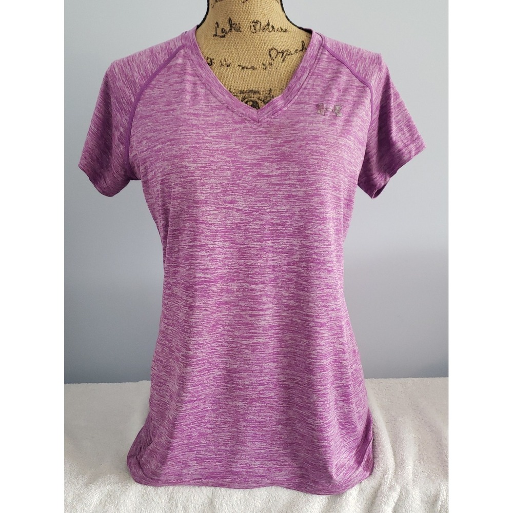 Under‎ Armour Womans Top Size Medium